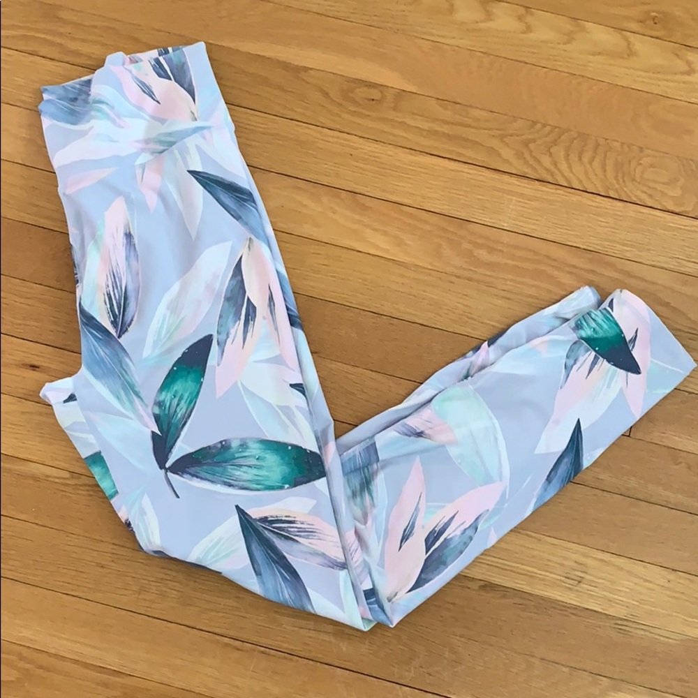 Fabletics High Waisted Floral Leggings - XL TALL
